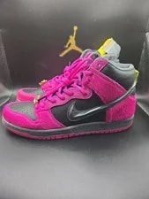 Size 8.5 - Run the Jewels X Nike Dunk SB High 4/20 4