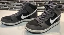 Nike SB Dunk High High-Top Skateboarding 2