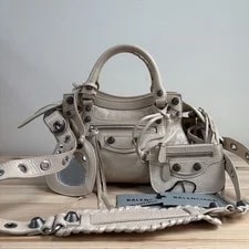 Balenciaga — Balenciaga Neo Cagole XS City 700940 — Handbag — resale