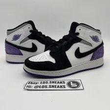 Air Jordan — Size 4y- Air Jordan 1 SE Mid Varsity (BQ6931-105) — Sneaker — resale