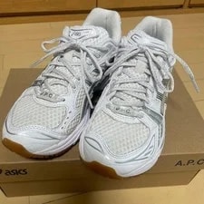 A.p.c. X Asics GEL Kayano 14 24.5cm Near 3