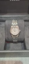 Tudor Royal Mother of Pearl Dial With Diamond Dot Dial, 28mm. 2