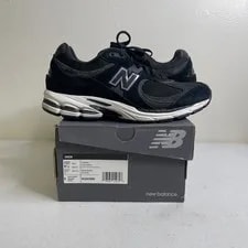 New Balance — Size 9.5 - New Balance 2002R — Sneaker — resale