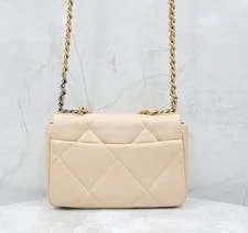 Chanel 19 Medium Lamb Flapbag 31 Series AS1160 149907429 3