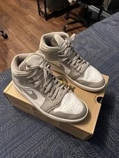 Jordan Air 1 Mid Top ’S / Lace-Up 3