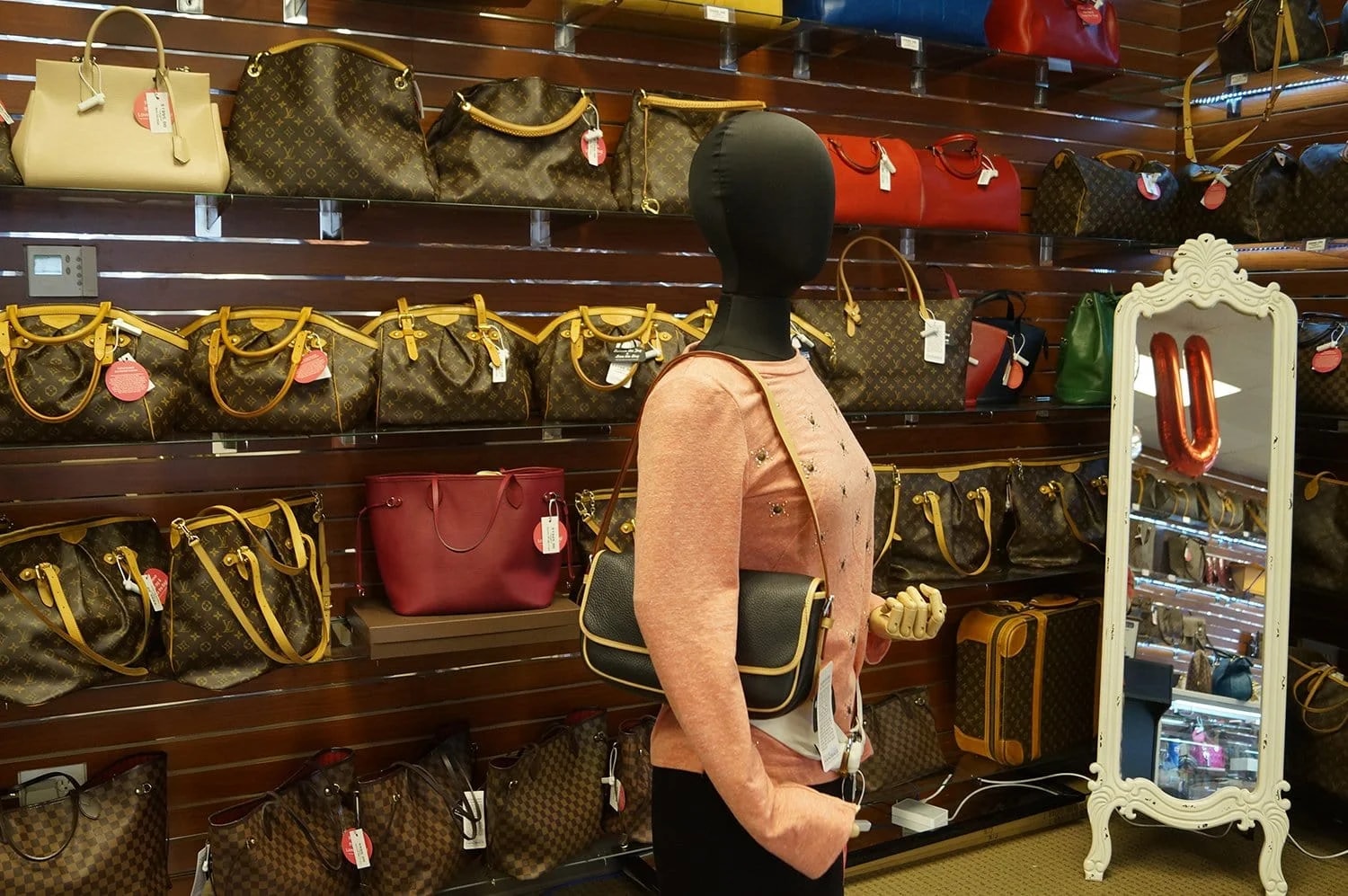 Dooney & Bourke Shoulder 2