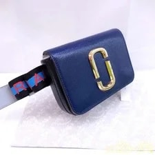 Marc Jacobs Hipshot Belt Body 2
