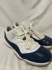 Jordan Air 11 Low Top Lace-Up Athletic 3