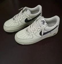 Nike Air Force 1 '07 LV8 Light HQ2037-200 2
