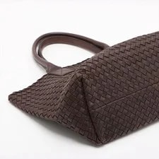 Bottega Veneta Cabas PM 4