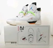 Air Jordan Xxxiii Vast 3