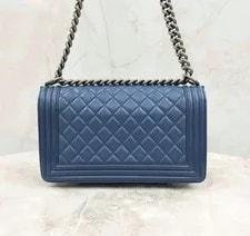 Chanel Boy Bag Medium Flap Lamb Hardware 23 Series 130287630 3