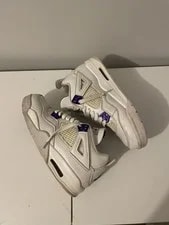 Jordan — Jordan 4 Metallic — Sneaker — resale