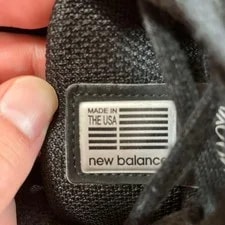 9.5US New Balance 990 V4 3