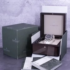 Audemars Piguet Royal Oak Offshore "The Beast" 42mm Black, Ref. 25721ST W 2