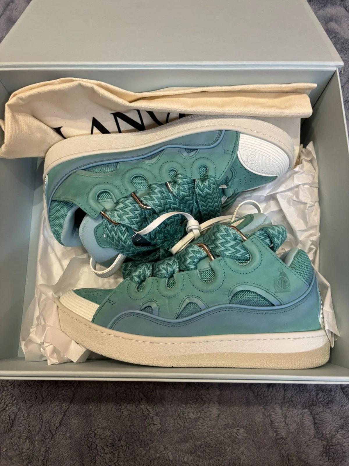 Lanvin — Lanvin Curb Pale 42 — Sneaker — resale