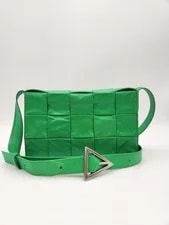 Bottega Veneta — Bottega Veneta Cassette Condition A 116343748 [P] — Handbag — resale