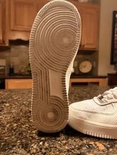Nike Air Force 1 Mid Top Lace Up 3