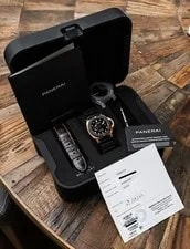 Panerai Submersible Rose Gold QuarantaQuattro Goldtech OroCarbo 44mm PAM1070 2