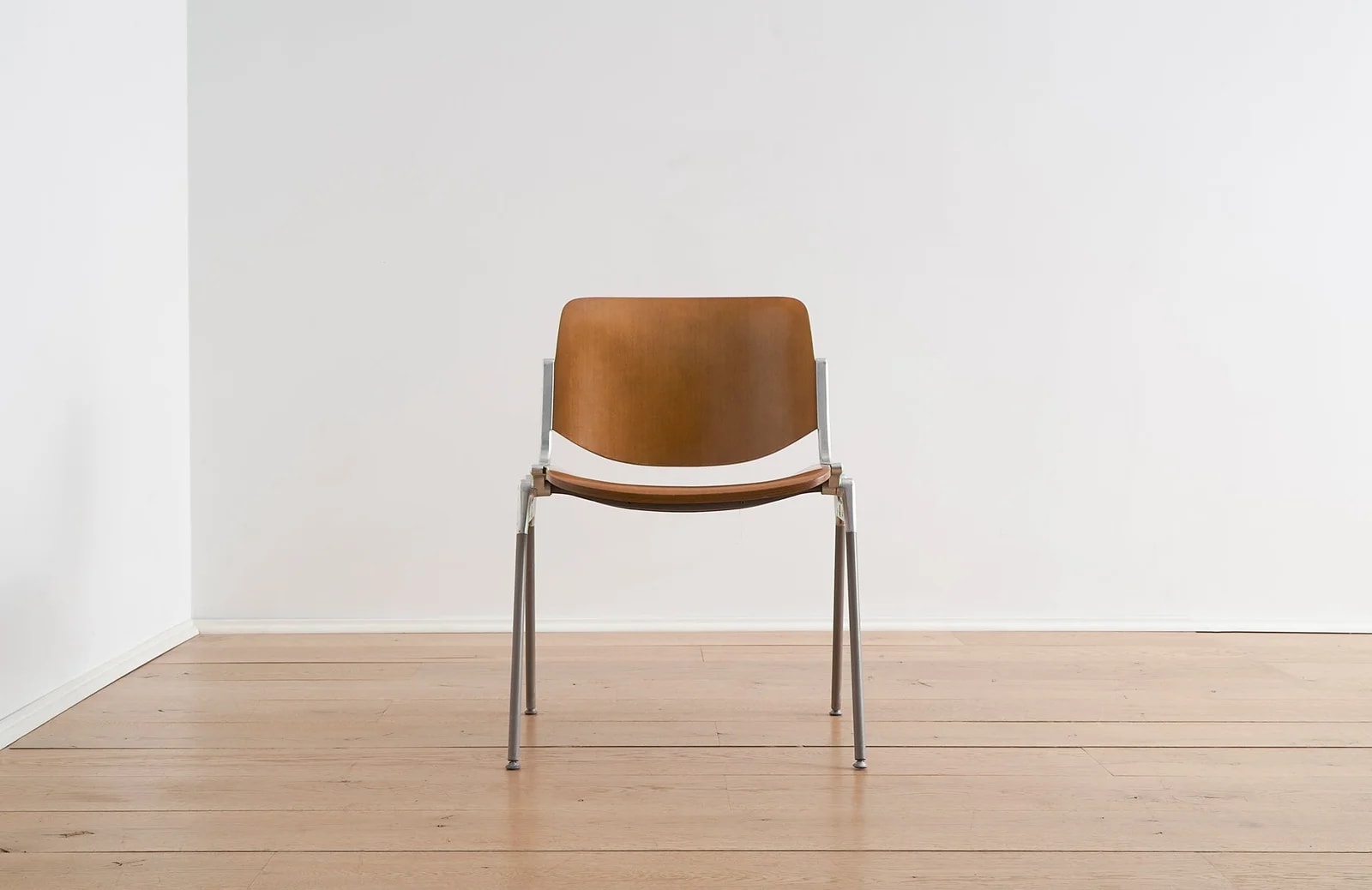 Authentic DSC 106 By Castelli — Furniture — resale