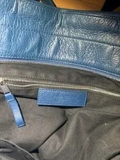 Balenciaga — Balenciaga Classic Hexagon City w/ Strap — Handbag — resale