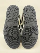 Air Jordan 1 Low IR0842-010 3