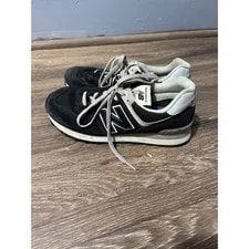 New Balance — New Balance 574 Classic 8 ML574EVB — Sneaker — resale