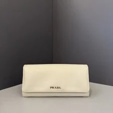 Prada Continental Wallet (zs042426a2) 2