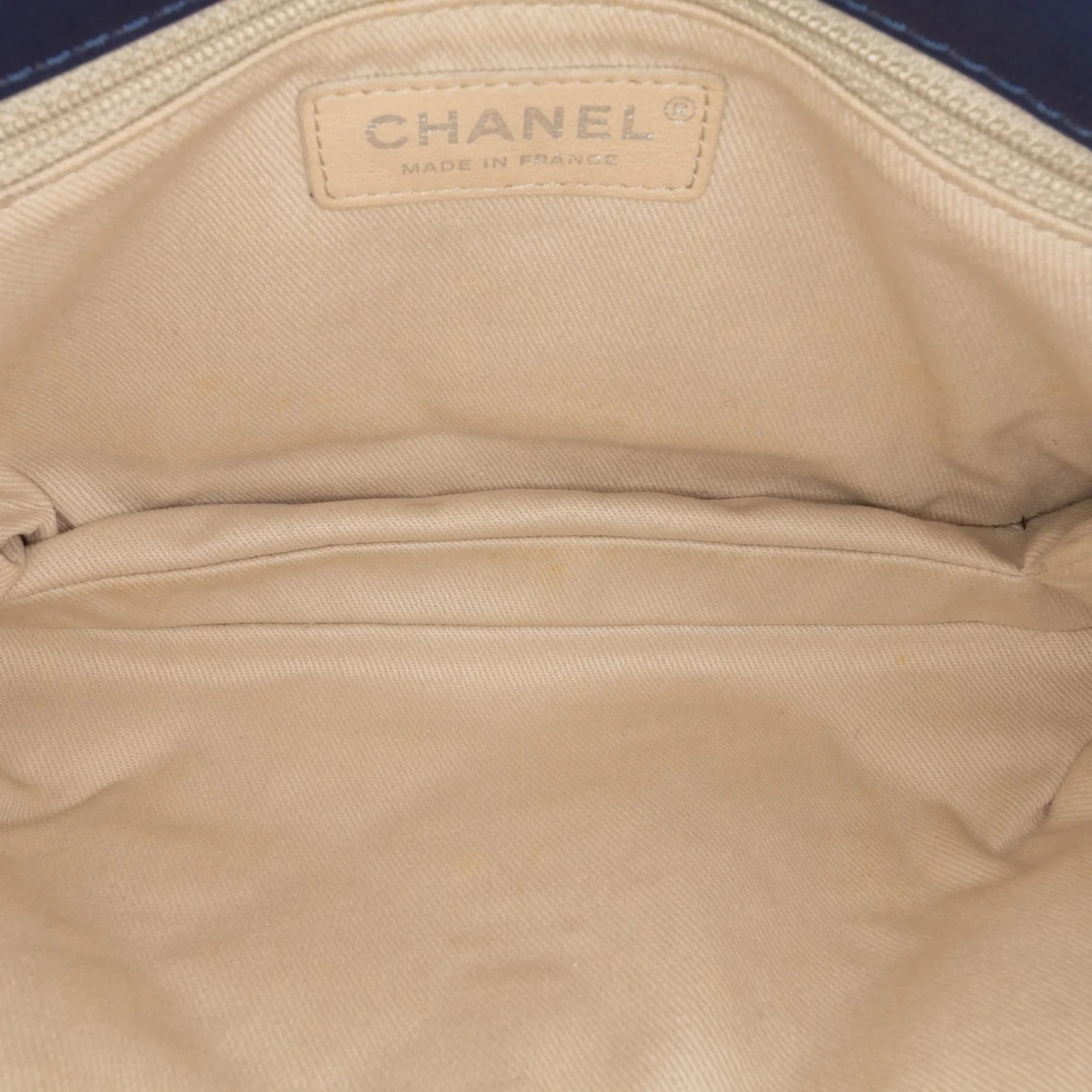 Double Stitch Hamptons Flap 4