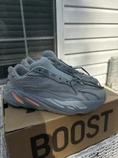 Adidas — Size 11.5 - Adidas Yeezy Boost 700 V2 — Sneaker — resale