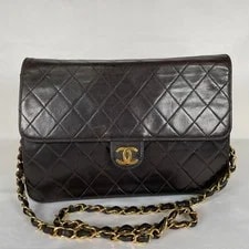 Chanel Matelasse CC Logo Single Flap Chain Good 2