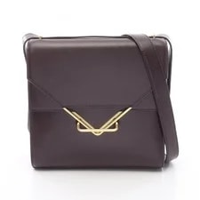 Bottega Veneta — Bottega Veneta the Clip From Japan — Handbag — resale