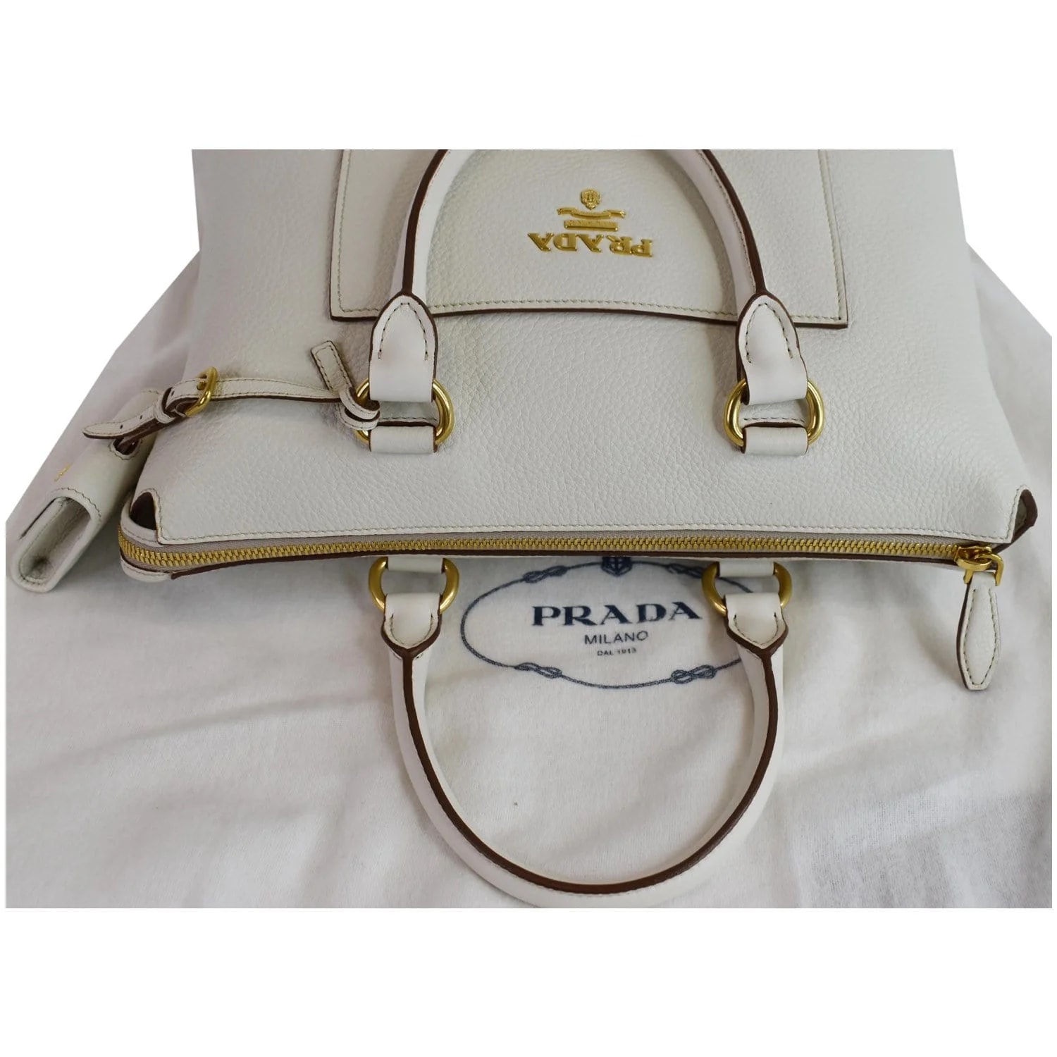 Prada Vitello Daino Zip 4