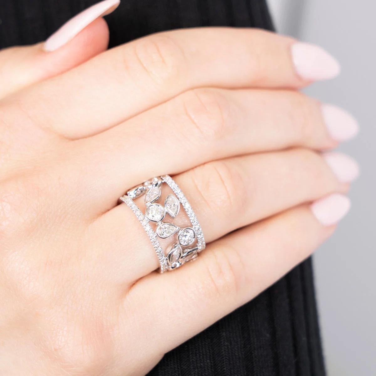 Roberto Coin Cento Mix-Shaped Eternity Band 2