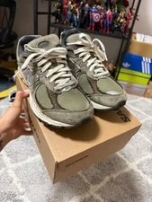7.0US New Balance 2002R 2