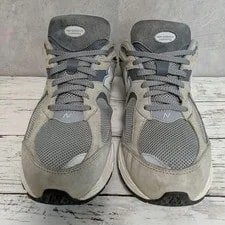 11.0US New Balance M2002Rst 2002R 3