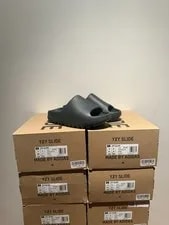 Adidas Yeezy Slide Dark 2