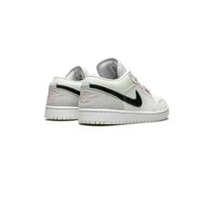 Jordan Air 1 Low / / Lace-Up Low Top 3