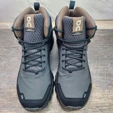 On Cloud Ridge ’s 8 Mid Top Lace-Up Athletic / Cloudridge 3