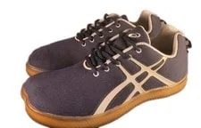 Asics — VTG 2000s Asics GEL-iCourt Gum Sz 11 - Y2K — Sneaker — resale