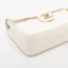 Chanel Matelasse Single Flap Single Chain White Gold Metal Fit 4