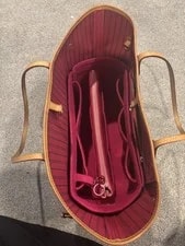 Louis Vuitton Neverfull W/ Matching Organizer Insert and Small Money 3