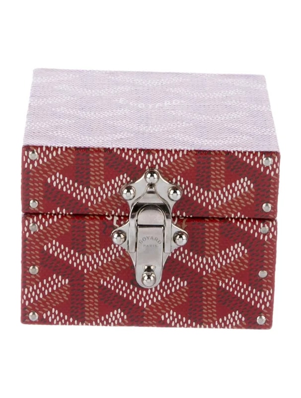 Regence Ring Trunk 2