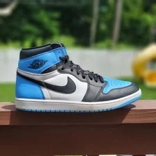 Size 13 - Jordan 1 Retro OG High Toe 2