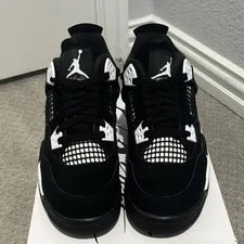 Air Jordan 4 Retro (GS) 2