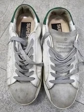 Golden Goose — Golden Goose Superstar 235 Italian Model Limited Editi — Sneaker — resale