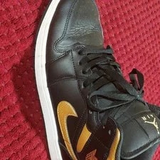 Jordan Air 1 Mid / Mid Top Lace-Up Athletic 2