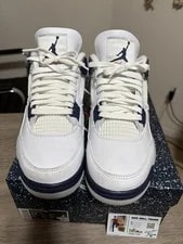 Size 9.5 - Air Jordan 4 Retro Mid 2