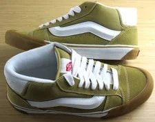 Vans — Vans Knu Skool Mid Gum Bottom Striped Skate Shoes — Sneaker — resale