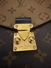 Louis Vuitton Pochette Métis Reverse Crossbody 2